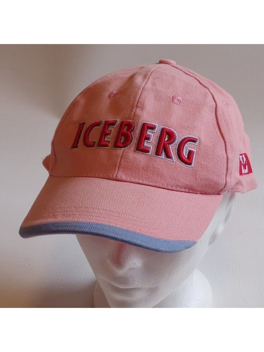 PINK ICEBERG VODKA HAT Canadian Vodka